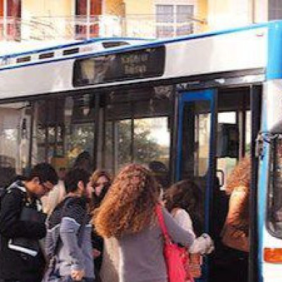 Μειωμένο το κόμιστρο για τους φοιτητές από τον ΟΑΣΘ