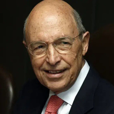 Σε κλίμα βαθιάς συγκίνησης το τελευταίο αντίο στο Κώστα Σημίτη