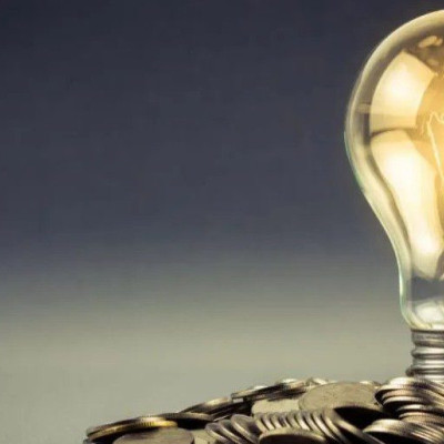 Ρεύμα: Παράταση ενός μήνα στις αιτήσεις επιδοτήσης κυμαινόμενων τιμολογίων