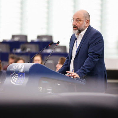 Σάκης Αρναούτογλου: Όχι άλλη εξάρτηση – η Ρωσία δεν θα κρατά την Ευρώπη όμηρο