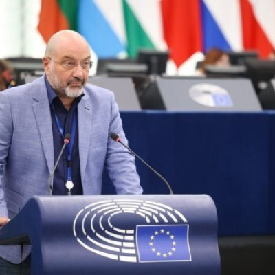 Σάκης Αρναούτογλου: Η Ευρώπη δεν μπορεί να σωπαίνει όταν πολίτες της κρατούνται αυθαίρετα