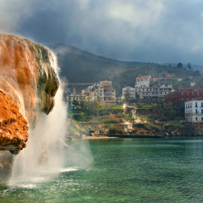 Τα Spa της Φύσης: Παραλίες με ιαματικά νερά στην Ελλάδα για αναζωογονητικές βουτιές