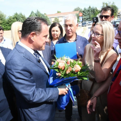 Άδωνις: «Στα 8 νοσοκομεία με περιμένουν με λουλούδια»