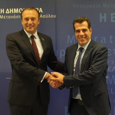 Συνάντηση του Υπουργού Μετανάστευσης και Ασύλου, Θάνου Πλεύρη, με τον Πρέσβη της Γεωργίας στην Ελλάδα