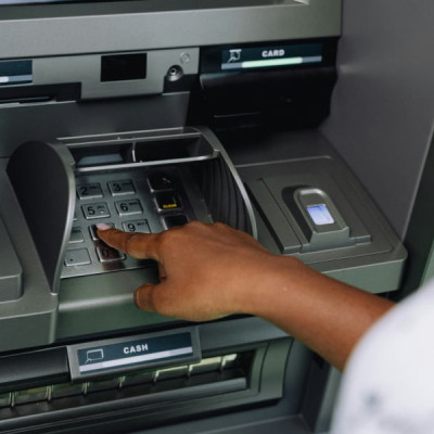 Συντάξεις Οκτωβρίου: Αναλυτικά οι ημερομηνίες πληρωμών ανά Ταμείο