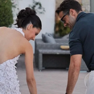 Η Αλεξάνδρα Νίκα και ο Κωνσταντίνος Αργυρός γιόρτασαν την 28η Οκτωβρίου με τον μικρό τους γιο