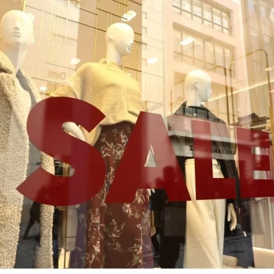 Ξεκινούν τη Δευτέρα οι οι χειμερινές εκπτώσεις 2026