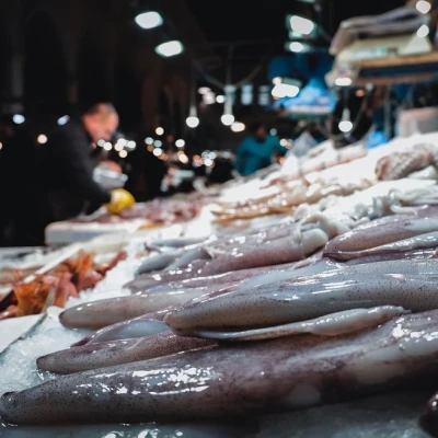 Καθαρά Δευτέρα: Πώς θα λειτουργήσουν σούπερ μάρκετ και εμπορικά καταστήματα - Το ωράριο για Ρέντη και Βαρβάκειο