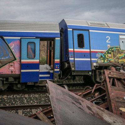 Πρώτη απόφαση για την τραγωδία των Τεμπών- 400.000 ευρώ σε 4συγγενείς θύματος της σιδηροδρομικής τραγωδίας
