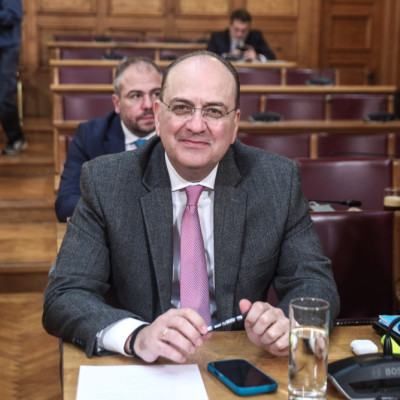 Επίσκεψη Μ. Λαζαρίδη στα κτηνιατρικά εργαστήρια του ΥΠΑΑΤ- Aνάγκη για άμεση έκδοση αποτελεσμάτων