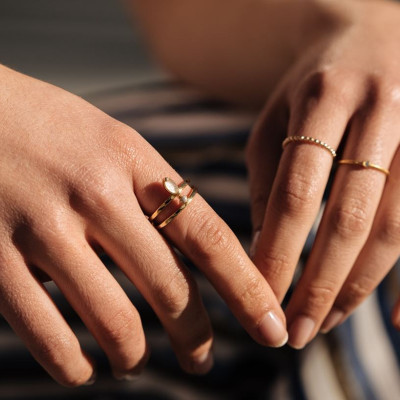 Το έξυπνο κόλπο για να σβήσεις τα σημάδια γήρανσης από τα χέρια σου χωρίς κρέμα