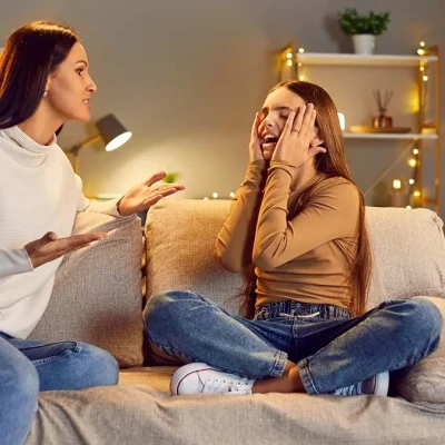 H μαγική φράση που μπορεί να ηρεμήσει ένα θυμωμένο παιδί ή έναν οργισμένο έφηβο