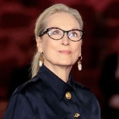 Η Μέριλ Στριπ πρωταγωνιστεί στη νέα μίνι σειρά «The Corrections» του Netflix