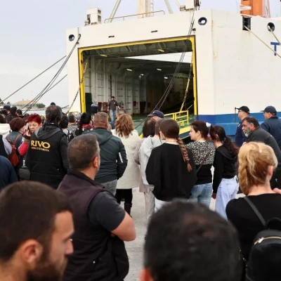 Μυτιλήνη: Οι κτηνοτρόφοι Μεσοτόπου απέκλεισαν την είσοδο του χωριού - Ζητούν εμβόλια για τα ζώα