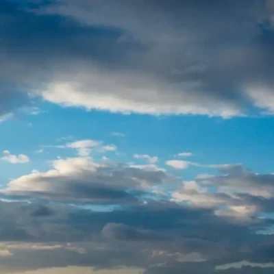 Καιρός – Κολυδάς: Τέλος η αφρικανική σκόνη – Αστάθεια με συννεφιές και τοπικές βροχές