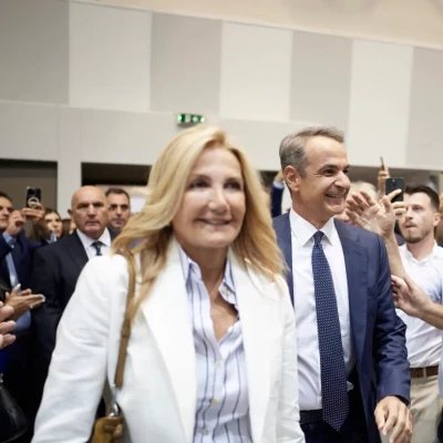 Μαρέβα Γκραμπόφσκι Μητσοτάκη: Χειρουργήθηκε για ειλεό στον «Ευαγγελισμό» – Το ιατρικό ανακοινωθέν