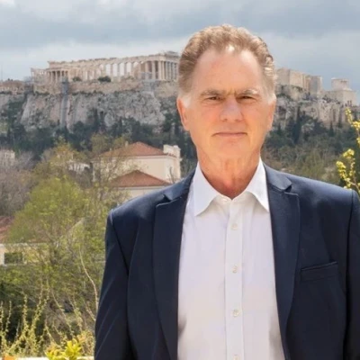 Ν. Παπανδρέου- Τα κινητά στο σχολείο είναι ο ελέφαντας στο δωμάτιο