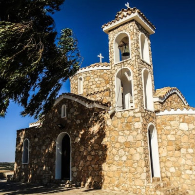 Κοζάνη: «Ξεδοντιάστηκε» σπείρα που «έγδυνε» εκκλησίες – Δύο συλλήψεις, ένας αναζητείται