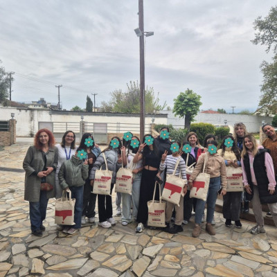 Δράση ενημέρωσης και ευαισθητοποίησης για την έμμηνο ρύση στο Δήμο Σερρών