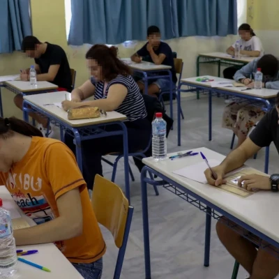 Αντίστροφη μέτρηση για το τέλος της σχολικής χρονιάς: Πότε ολοκληρώνονται τα μαθήματα