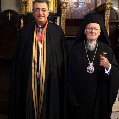 Άρχων Κυαίστωρ ο Απόστολος Τζιτζικώστας!