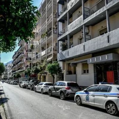 Γυναικοκτονία στην Καλαμάτα: Με πάνω από 40 μαχαιριές σκότωσε την 39χρονη ο 41χρονος – Σοκάρει η ιατροδικαστική