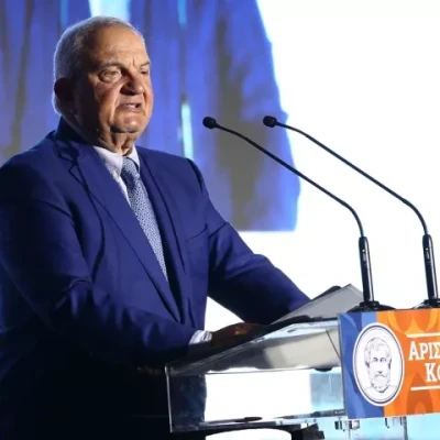 Κώστας Καραμανλής: Προσοχή σε όσους είναι ερωτευμένοι με την εξουσία και το χρήμα