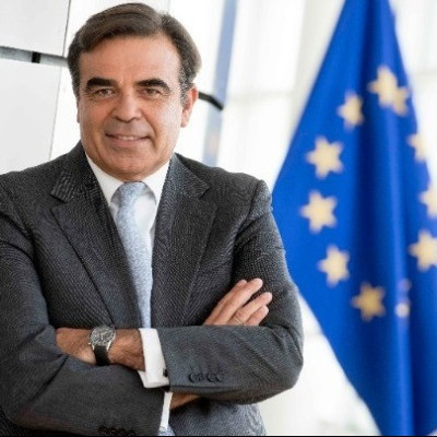 Μαργαρίτης Σχοινάς -Η Ευρώπη οφείλει να αντιμετωπίζει τη θαλάσσια πολιτική με ολοκληρωμένο τρόπο