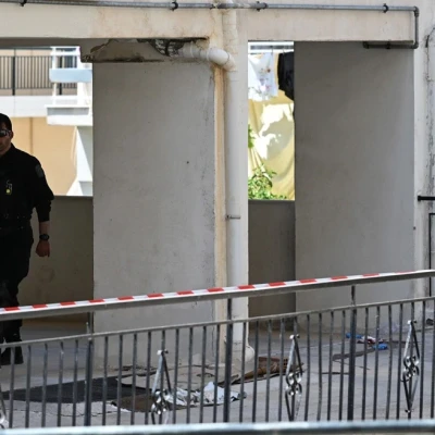 Η τραγωδία της Ηλιούπολης: Πώς δύο κορίτσια 17 ετών έφτασαν στην πτώση στο κενό; Βαραίνουν τα ερωτήματα
