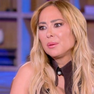 Μελίνα Ασλανίδου: "Ο Γιώργος Νταλάρας είναι ο μεγάλος μου δάσκαλος"