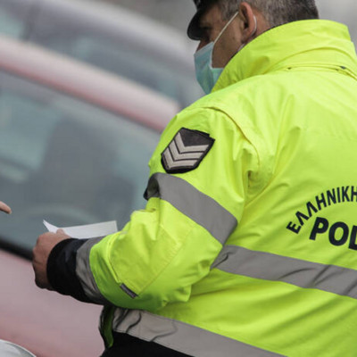 924 έλεγχοι και 95 παραβάσεις στην Κεντρική Μακεδονία για τη χρήση προστατευτικού κράνους