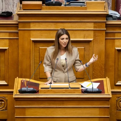 Σοφία Ζαχαράκη -Στο επίκεντρο η προετοιμασία της νέας σχολικής χρονιάς 2026-2027