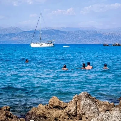 Καιρός αύριο: Ανεβαίνει η θερμοκρασία στους 38 βαθμούς – Δυνατοί άνεμοι 6-7 μποφόρ