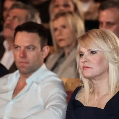 Στην αντεπίθεση ο Κασσελάκης: Εγώ ζήτησα από την Τζάκρη να παραιτηθεί – Το κόμμα κινείται στο φιλελεύθερο κέντρο