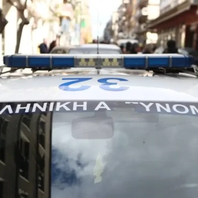 Εξιχνιάστηκε κλοπή 11.000 ευρώ από όχημα εταιρείας στο Περιστέρι, υπάλληλος κατηγορείται ότι έδωσε τις πληροφορίες