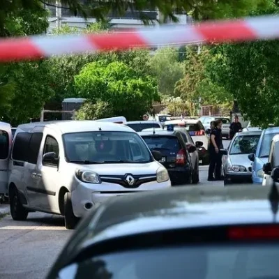 Γυναικοκτονία στη Νέα Σμύρνη: Κάμερα κατέγραψε το φονικό – Συγκλονισμένη η μητέρα της 45χρονης