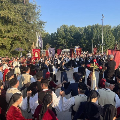 Πολιτισμός, ιστορία, παράδοση με το 40ο Αντάμωμα Βλάχων στα Τρίκαλα και τους 1.500 χορευτές