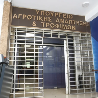 ΥΠΑΑΤ: Αποζημιώσεις 4,2 εκατ. ευρώ για θανατωθέντα ζώα λόγω ευλογιάς και αφθώδους πυρετού