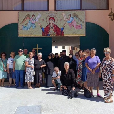Με μεγάλη επιτυχία το ιερό Προσκύνημα του Μητροπολιτικού Ναού Παμμ. Ταξιαρχών Σερρών στην Κορινθία