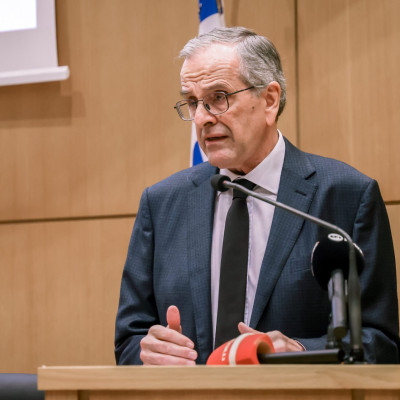 Αντώνης Σαμαράς: "Άρρεν”, “Θήλυ”, “Άλλο”, ή “Ακαθόριστο” ;