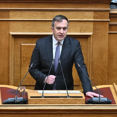 Τάσος Χατζηβασιλείου σε Αλέξη Τσίπρα: «Η χώρα δεν θα πληρώσει ξανά το μάρμαρο του λαϊκισμού»