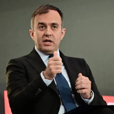 ΥΦΥΠΕΞ Χατζηβασιλείου: «Αρκετά με τους μαθητευόμενους μάγους στην οικονομία – Η χώρα δεν έχει ανάγκη από λαϊκισμό αλλά από ευθύνη»