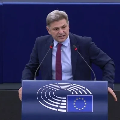 Φαραντούρης για Σινά: Μόνη αρμόδια η Σιναϊτική Κοινότητα. Γιατί τέτοια σπουδή και πίεση απ' την κυβέρνηση να παραχωρηθεί η κυριότητα της Μονής;
