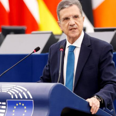 Θετική στις προτάσεις Αυτιά η επίτροπος για το δημογραφικό