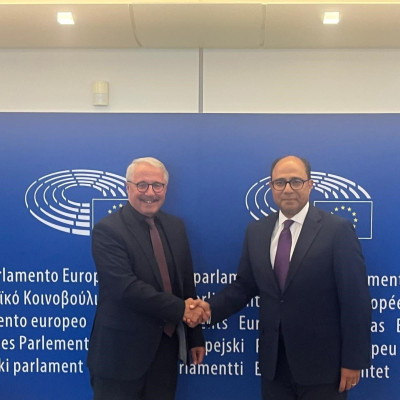Συνάντηση Γιάννη Μανιάτη με τον Πρέσβη της Αιγύπτου στην Ευρωπαϊκή Ένωση και το ΝΑΤΟ Ahmed Abu Zeid