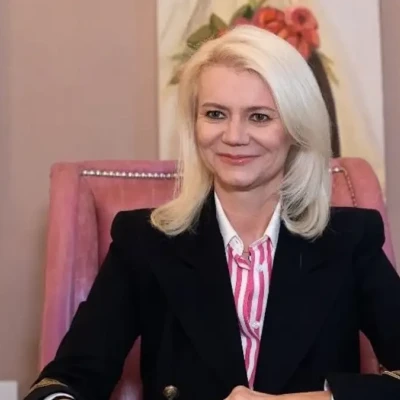Θάνατος Γιώργου Μαζωνάκη: Καταγγελία γυναίκας που κατέληξε με σοβαρή βλάβη στα νεφρά – «Θα πάθεις καρκίνο αν συνεχίσεις τα φάρμακα»