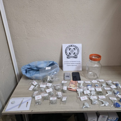 Από αστυνομικούς του ΑT Αλμωπίας συνελήφθη ένα άτομο για ναρκωτικά