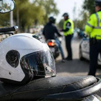 714 έλεγχοι και 43 παραβάσεις στην Κεντρική Μακεδονία για χρήση προστατευτικού κράνους
