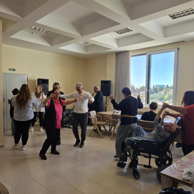 Με τα μέλη του Οίκου Ευγηρίας Κιλκίς ο Αθανάσιος Μασλαρινός γιόρτασε την 1η Οκτωβρίου την Παγκόσμια Ημέρα των Ηλικιωμένων