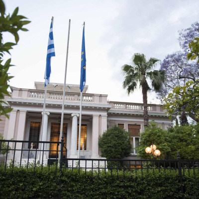 Νέο deadline για την παραίτηση των αντιπεριφερειαρχών για όσους επιθυµούν να δοκιµαστούν στην κεντρική πολιτική σκηνή